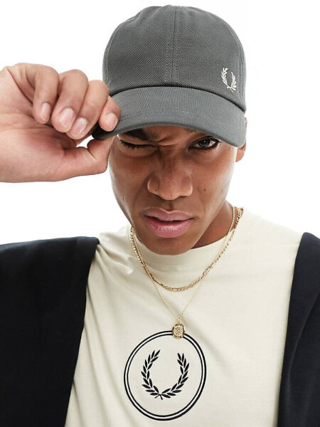 Fred Perry classic pique cap in