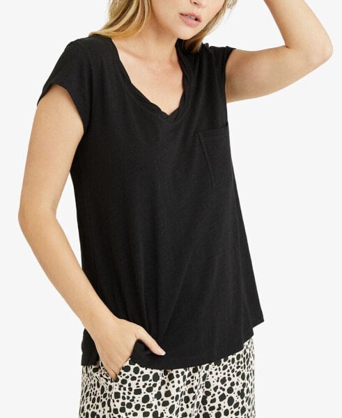 Traveler Twist Scoop-Neck T-Shirt