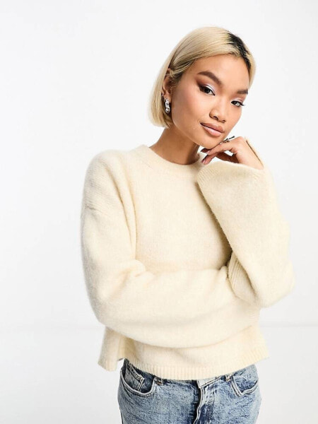 ASOS DESIGN crew neck jumper with wide cuff and split in alpaca blend cream