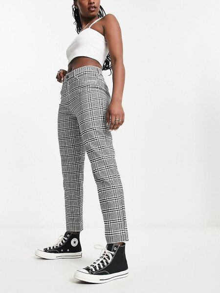 Hollister ultra high rise tapered trouser in black plaid