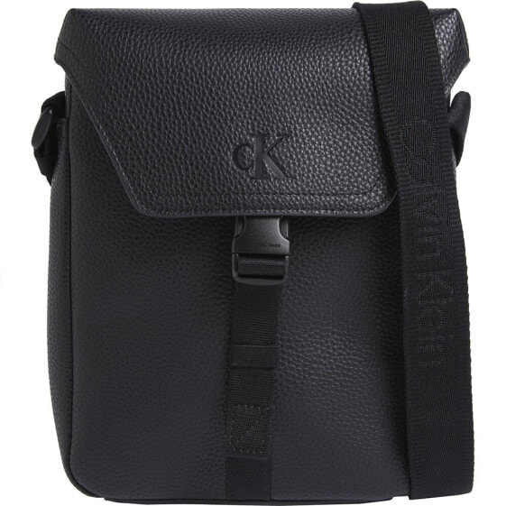 CALVIN KLEIN JEANS Ultralight Reporter 18 Pu crossbody