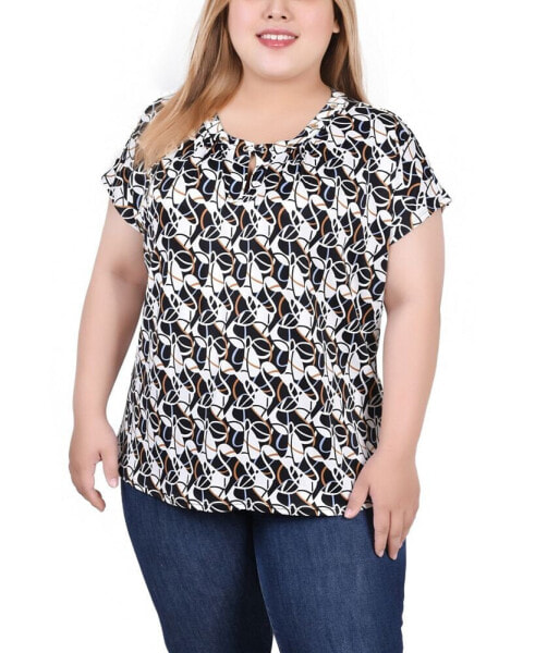 Plus Size Extended Sleeve Top with Grommets