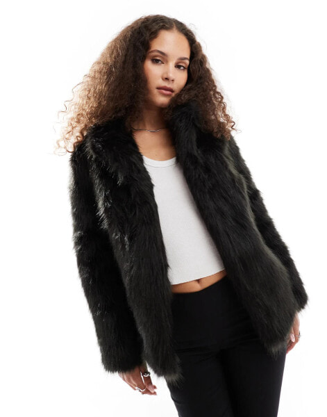 Lioness faux fur coat in black