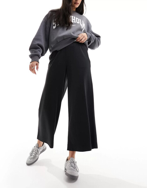 Monki Cilla cropped wide leg trousers in black