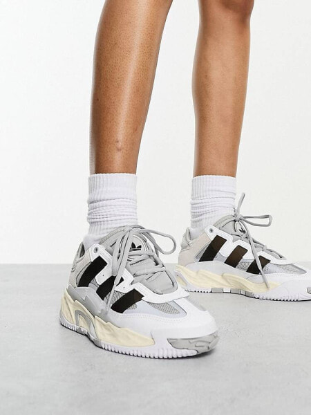 adidas Originals Niteball trainers in off white with black detail