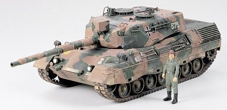 Модель сборная танк Тамия Вест-немецкий Леопард A4 - 35112