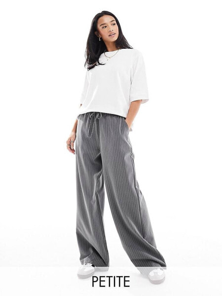 Stradivarius Petite tailored pull on trouser in grey pinstripe