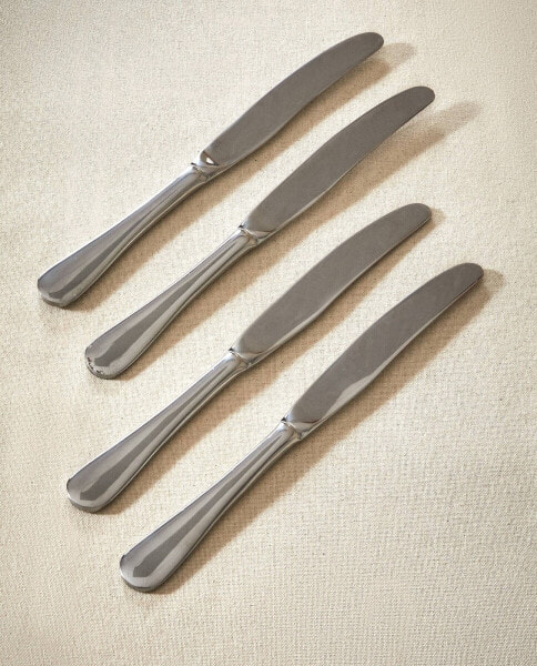 Set of classic knives