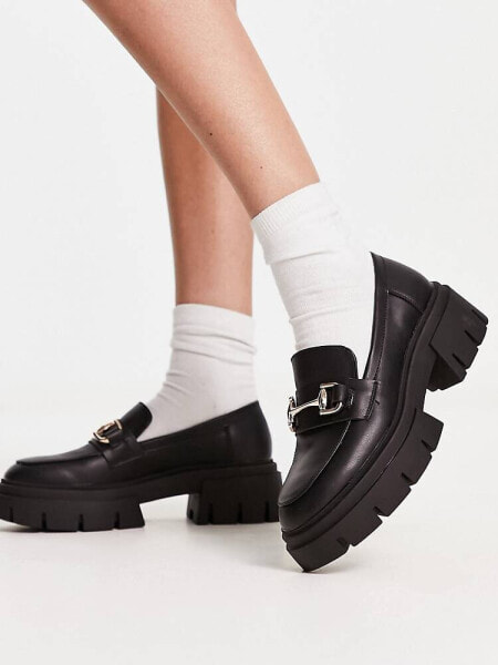 schuh Lola chunky loafer with trim in black