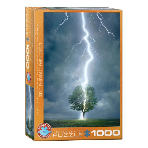 Puzzle Blitz schlägt in einen Baum
