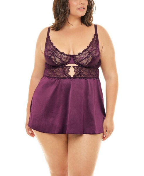 Plus Size Donna Delicate Lace and Satin Chemise with Keyhole Details