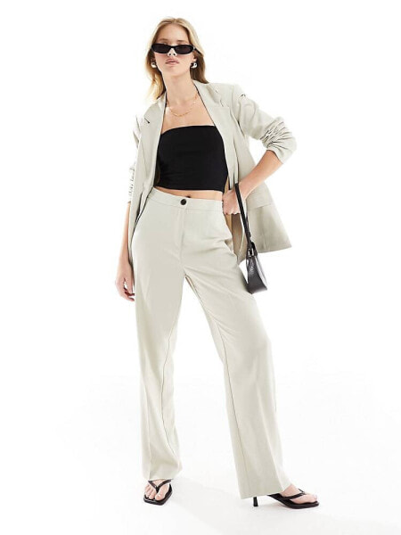 Vero Moda Rita relaxed dad trouser co-ord in stone