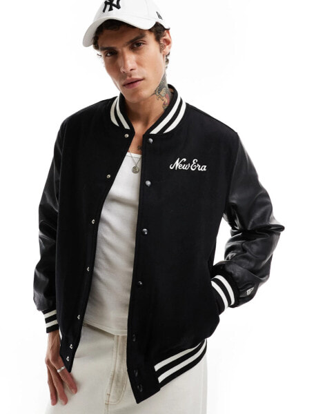 New Era PU bomber in black