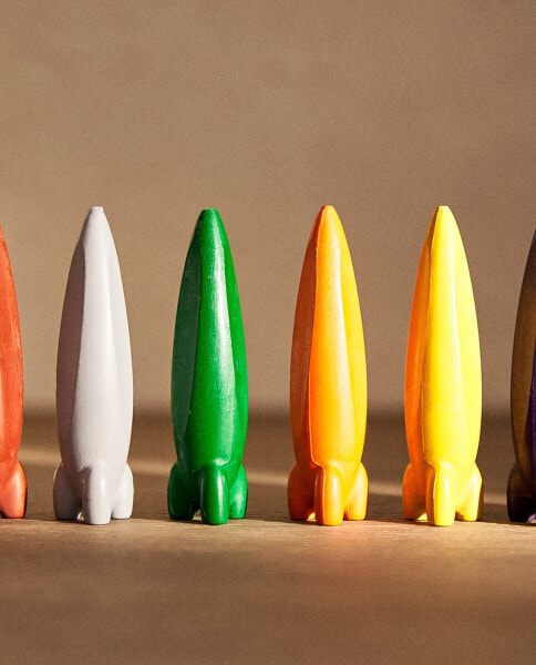 Rocket crayons (pack of 8)