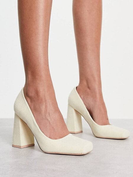 RAID Petunia square toe shoes in cream faux suede