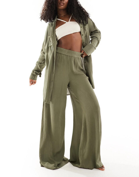 Southbeach oversized beach trousers in olive