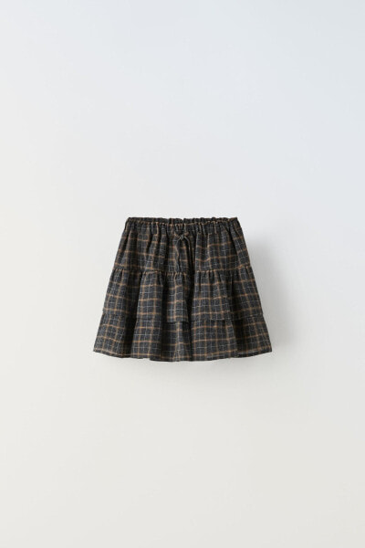 Check skirt