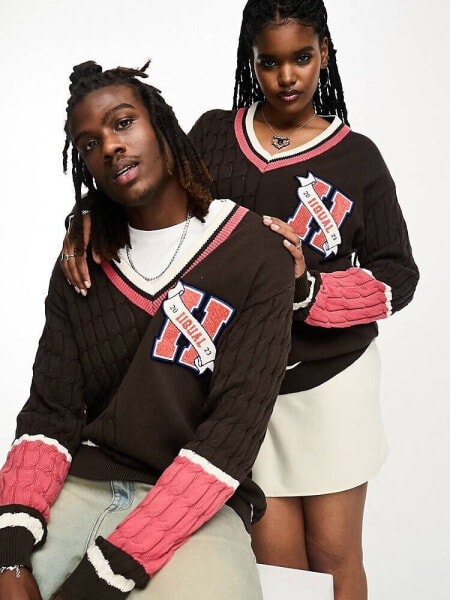 IIQUAL unisex cable knit varsity jumper in brown & coral