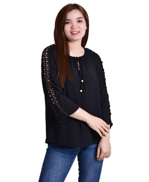 Women's 3/4 Sleeve Crochet Detail Blouse