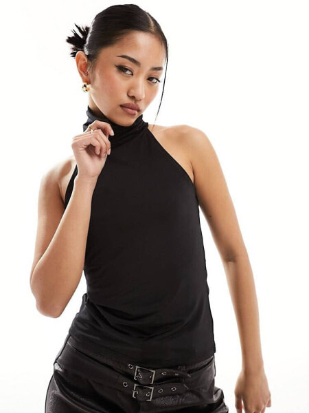 New Look halterneck cami top in black 