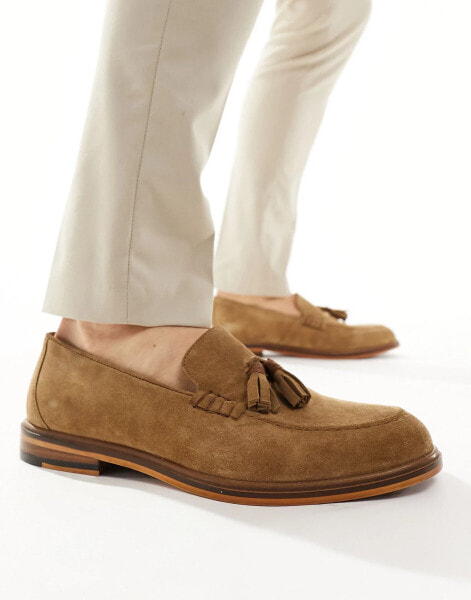 Walk London Putney Tassel Loafers In Tan Suede