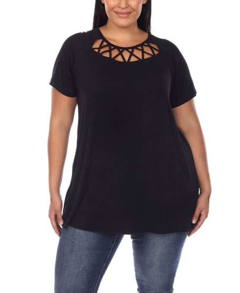 Plus Size Crisscross Cutout Short Sleeve Top