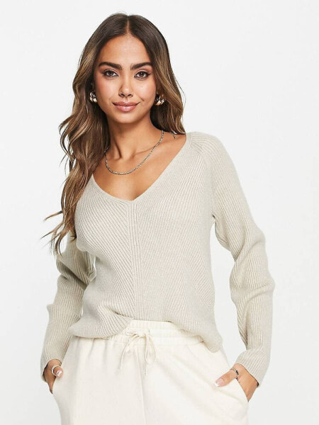 Abercrombie & Fitch v neck jumper in beige 