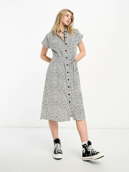 Only belted midi shirt dress in white and black spot - WHITE