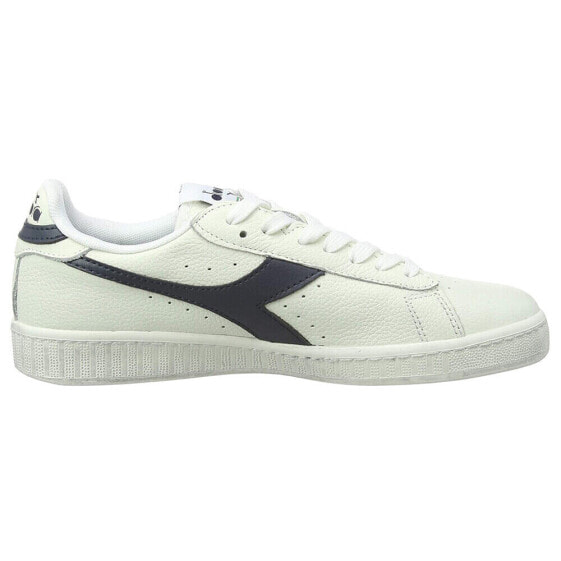 Diadora casual shoes best sale