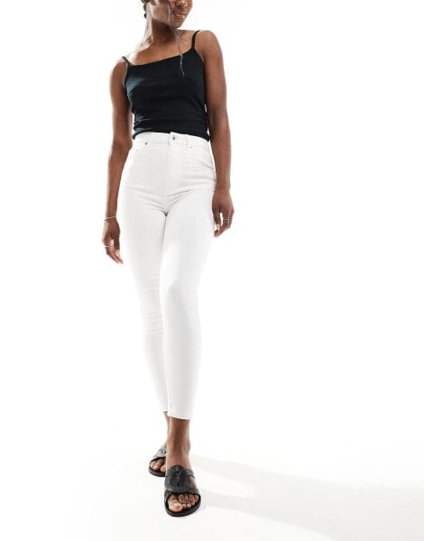 Bershka high waisted skinny jeans in white