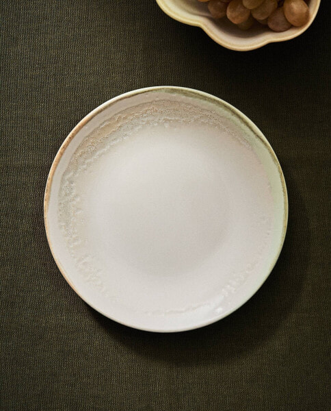Stoneware dessert plate