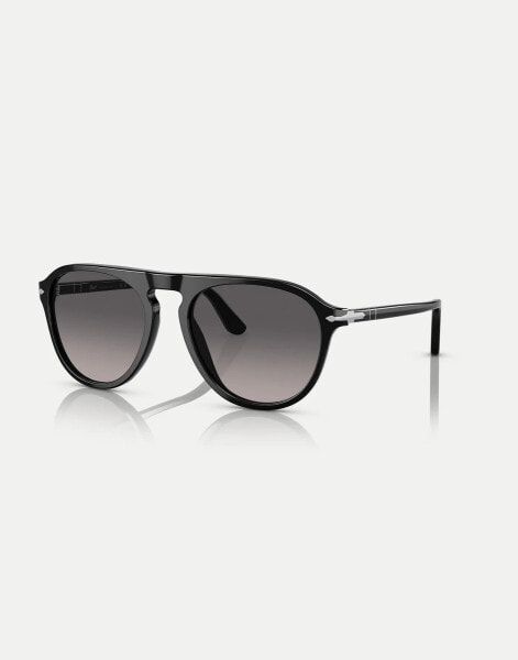 Persol po3302s pilot polarised sunglasses in black with grey lens in black