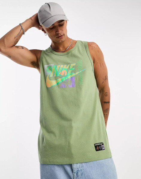 Nike logo detail tank in green