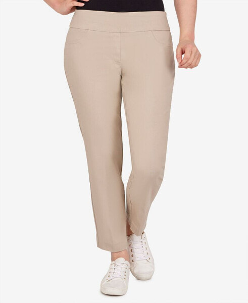 Petite Mid-Rise Pull-On Straight Solar Millennium Tech Ankle Pants