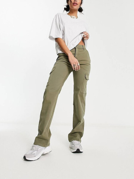 ASOS DESIGN slim cargo trouser in khaki