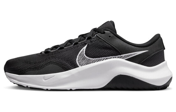 Обувь спортивная Nike Legend Essential Next Nature DM1119-001