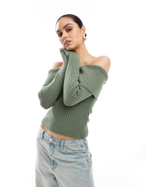 Stradivarius off shoulder top in khaki