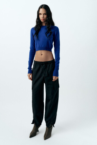 Plain knit cropped sweater