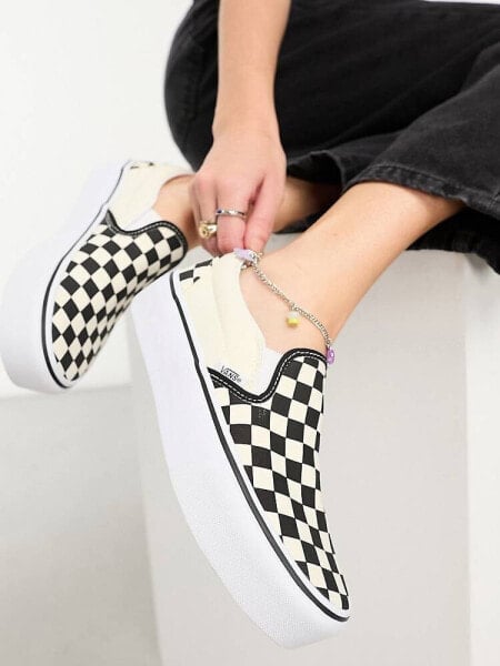 Vans Classic Slip-On Platform checkerboard trainers in black and white 