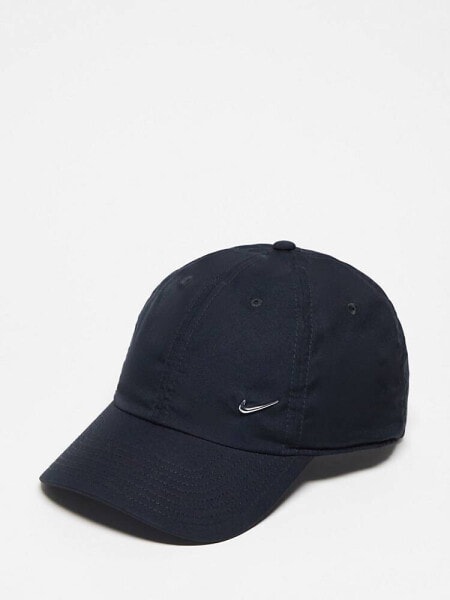 Nike metal futura cap in black 