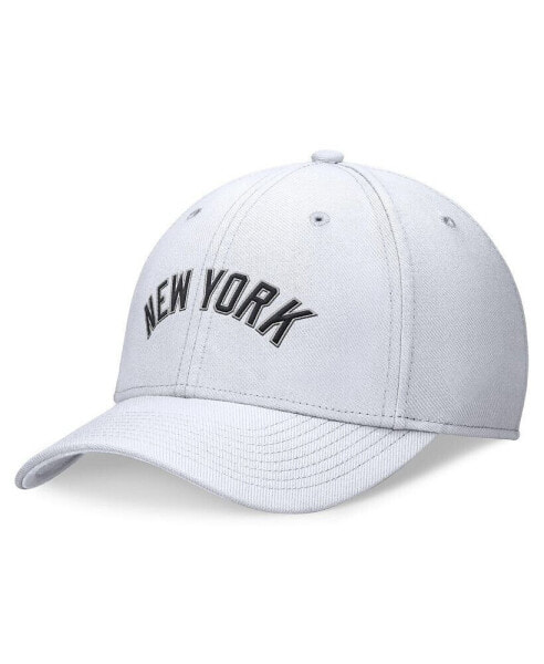 Men's White New York Yankees Evergreen Performance Flex Hat