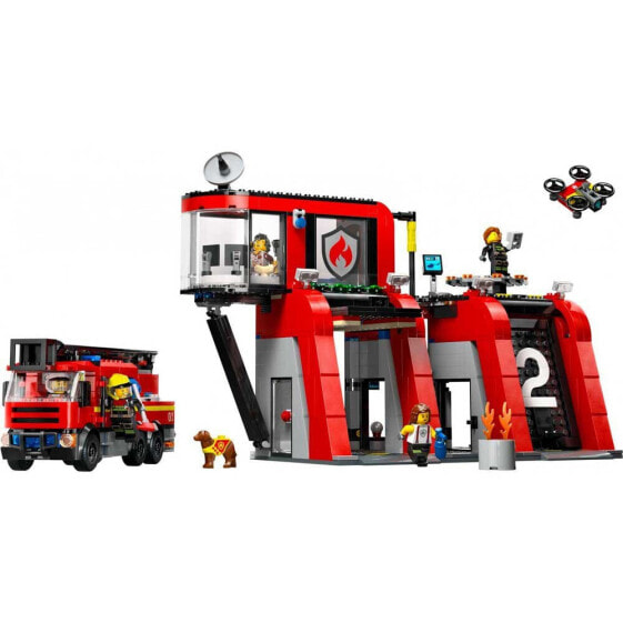 Конструктор LEGO Пожарный парк с пожарной машиной