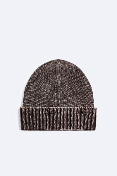 Ribbed knit beanie