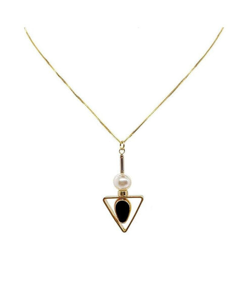 Triangle & Pearls Chain Necklace