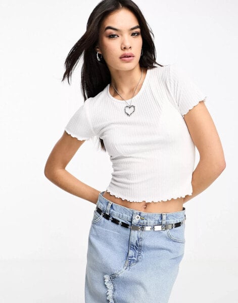 ONLY cropped lettuce edge t-shirt in white