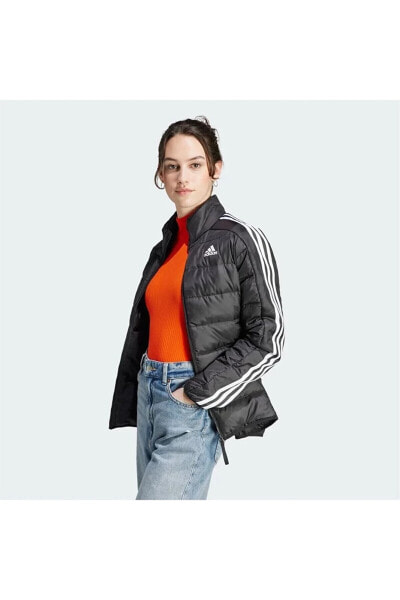 Куртка спортивная Adidas Essentials 3 Stripes Light Down для женщин