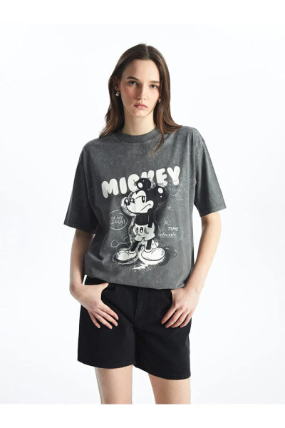 LCW Bisiklet Yaka Mickey Mouse Baskılı Kısa Kollu Oversize Kadın Tişört