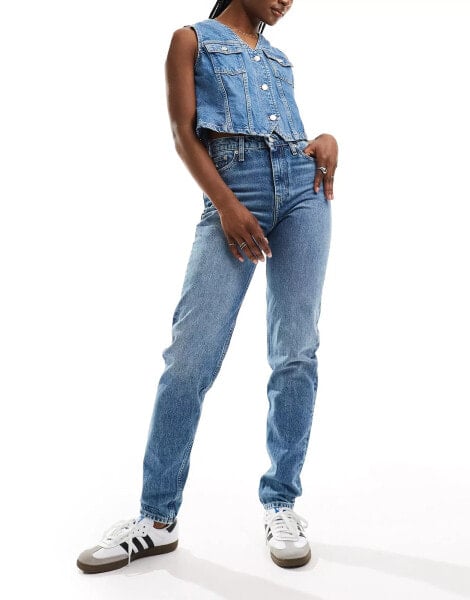 Calvin Klein Jeans mom jeans in mid wash