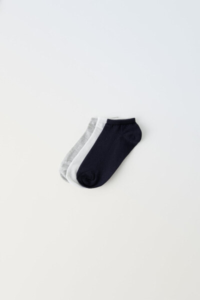 Three-pack of basic ankle socks