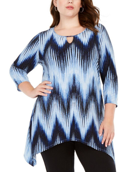 Plus Size Printed Handkerchief-Hem Top